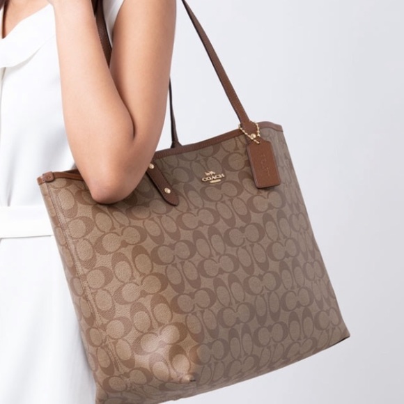 COACH REVERSIBLE SIGNATURE CITY TOTE KHAKI SADDLE - Picture 5 of 7